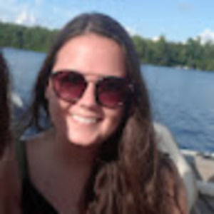 Meet your Posher, Janelle